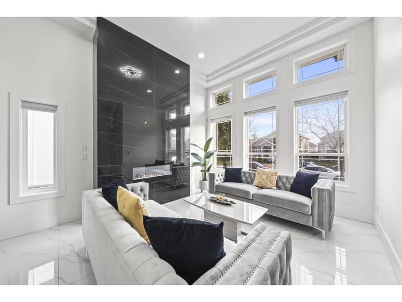 15079 67 AVENUE, Surrey, photo 2