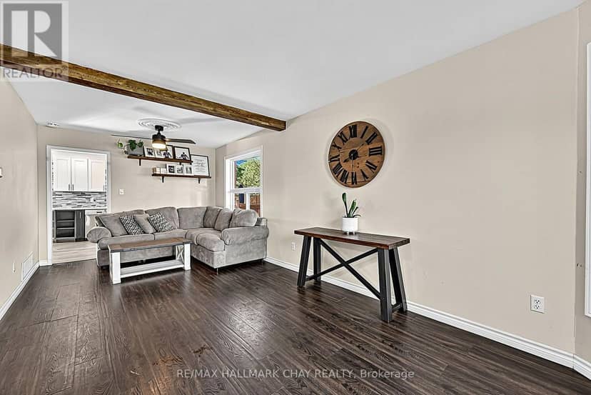 121 Taylor Drive — photo 8 of 40