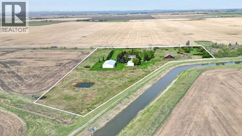 222075 Range Road 264, Rural Wheatland County, photo 2