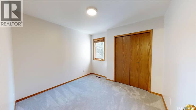 610 Nesslin CRESCENT — photo 26 of 40