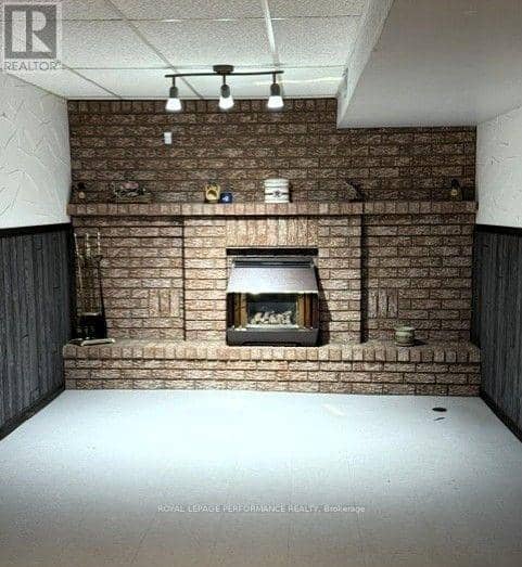 418 Bellevue Crescent — photo 15 of 27