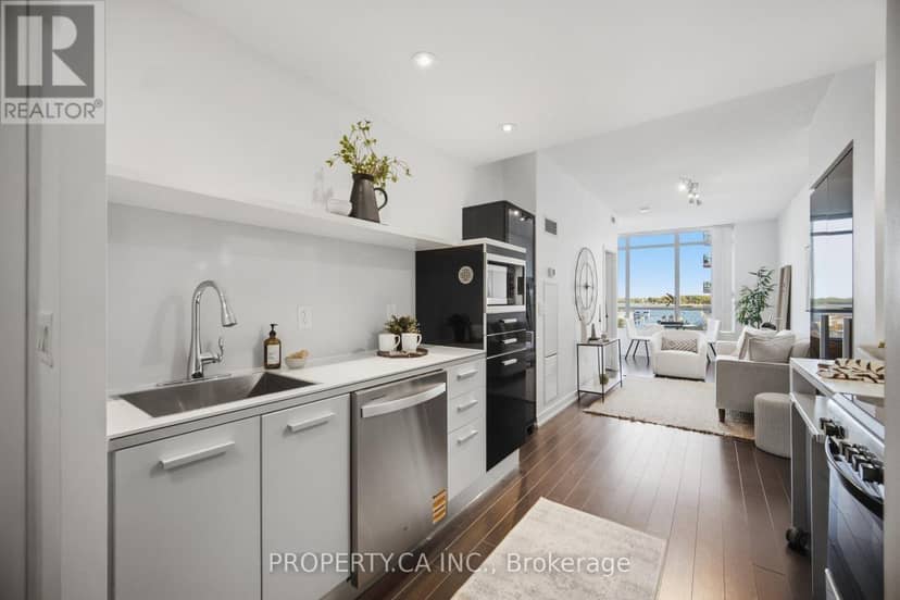 508 - 38 Dan Leckie Way — photo 1 of 21