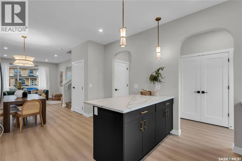 126 Amisk WAY — photo 14 of 35