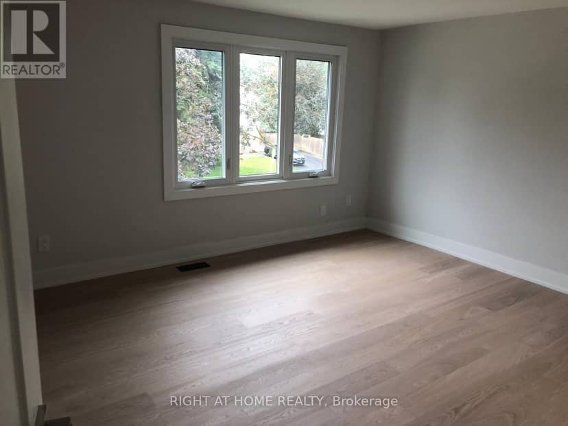 762 Hillcroft Street — photo 10 of 14