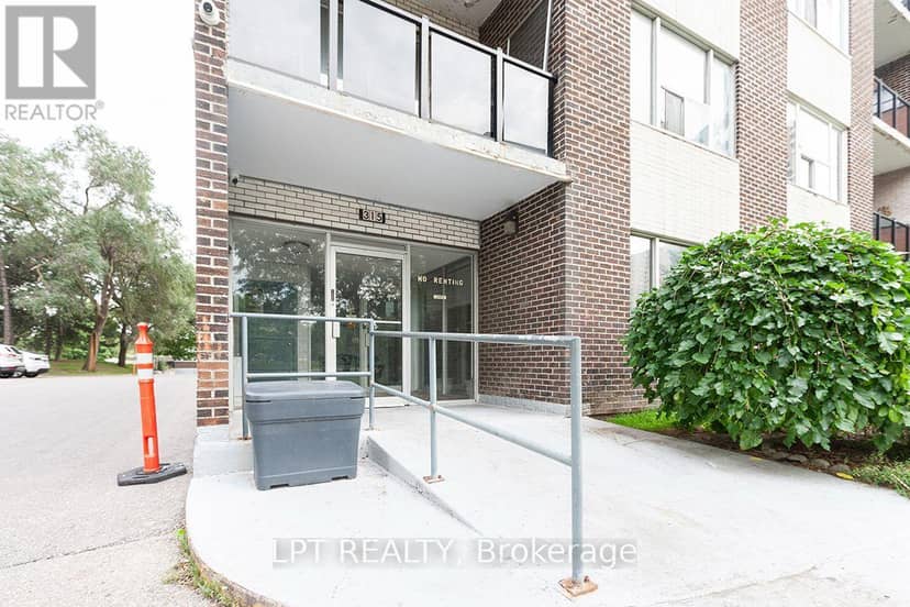 504 - 315 Dixon Road, Toronto, photo 2