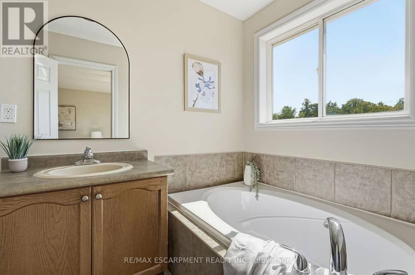 257 Southbrook Drive — photo 31 of 40