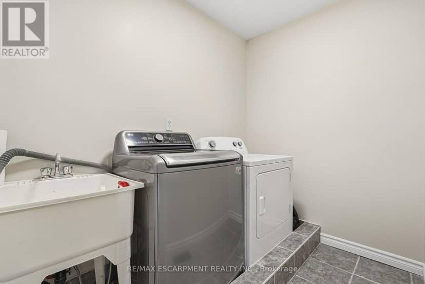 257 Southbrook Drive — photo 33 of 40