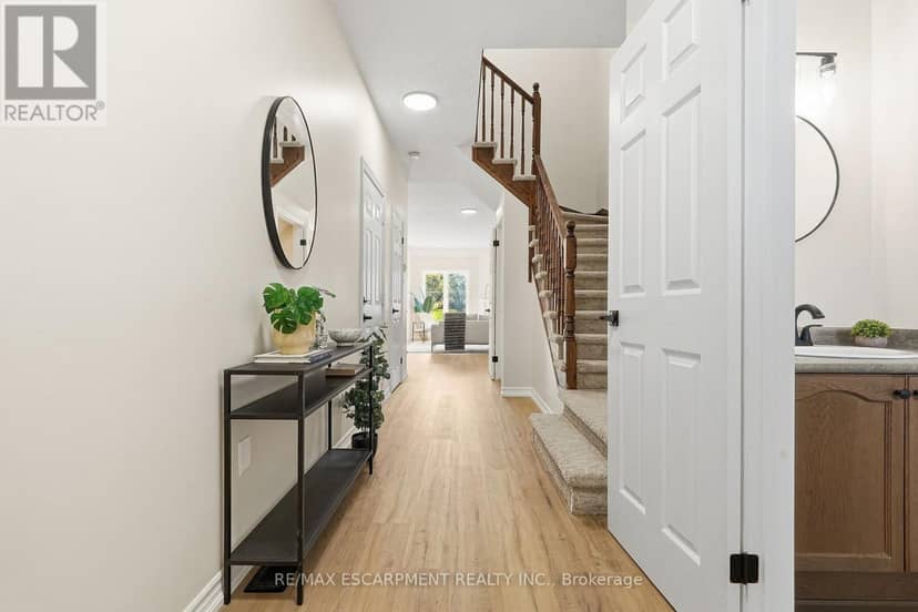 257 Southbrook Drive — photo 4 of 40