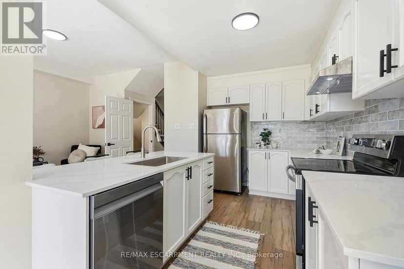 257 Southbrook Drive — photo 6 of 40