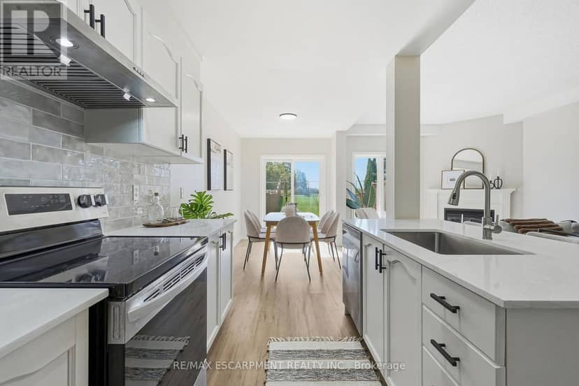 257 Southbrook Drive — photo 9 of 40