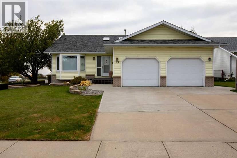 11 Maple Place, Crossfield
