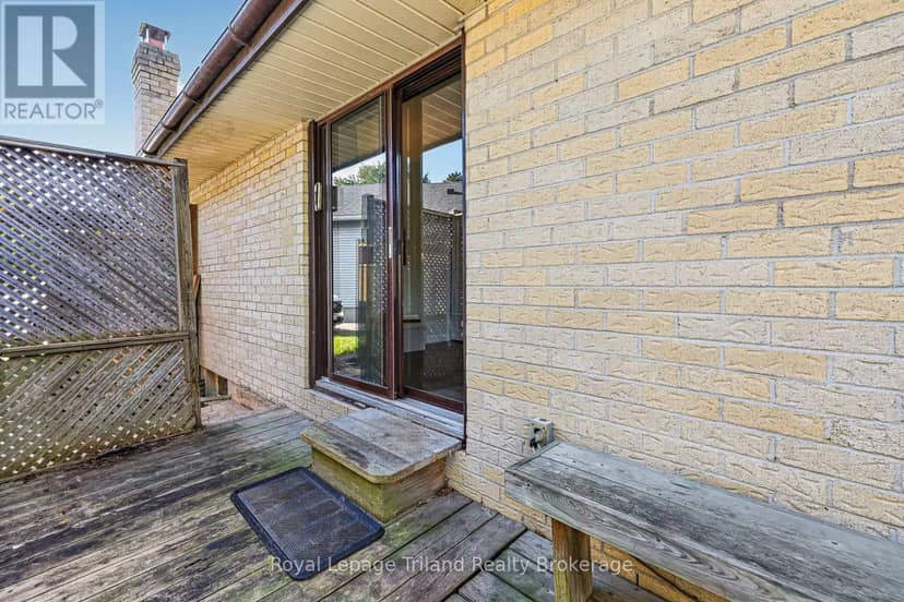 43 Dundee Court — photo 40 of 40