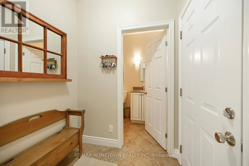1337 Cuthbertson Avenue — photo 21 of 40