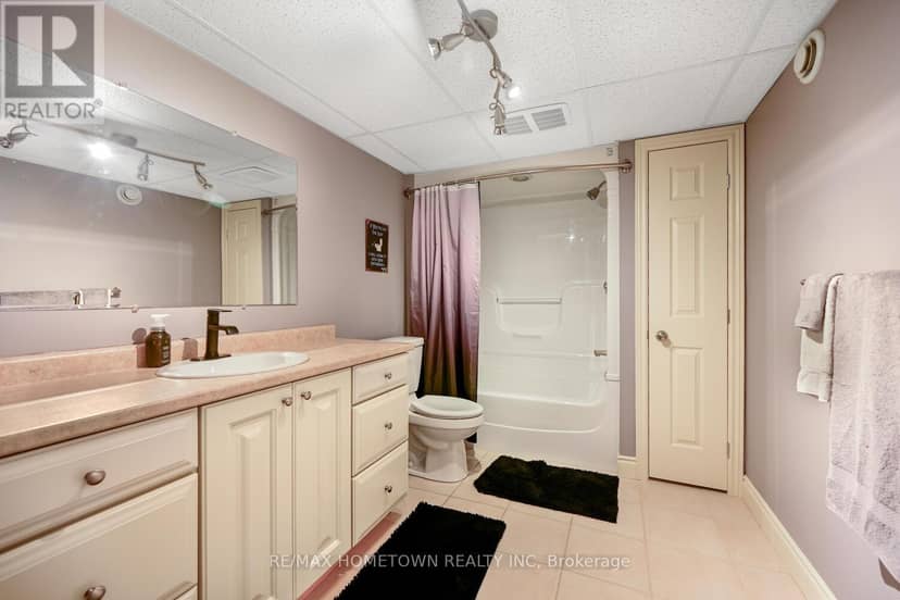 1337 Cuthbertson Avenue — photo 34 of 40