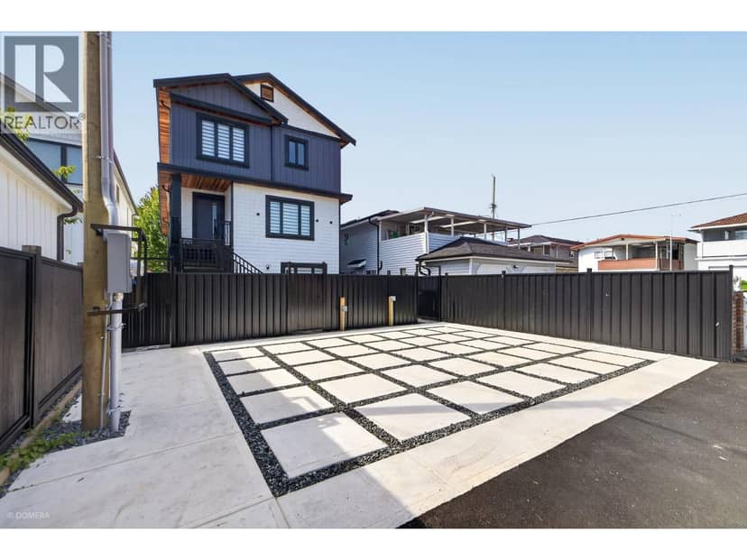 3 2035 E 51ST AVENUE, Vancouver