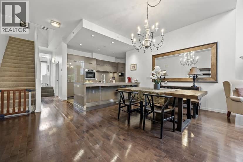 59** WALTER GAGE ROAD, Vancouver, photo 4