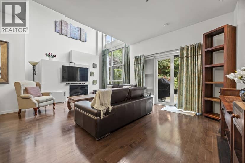 59** WALTER GAGE ROAD, Vancouver, photo 8
