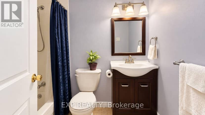 411 - 15 Torrance Road — photo 17 of 28