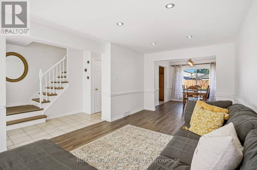 6033 Wildrose Crescent, Niagara Falls, photo 6
