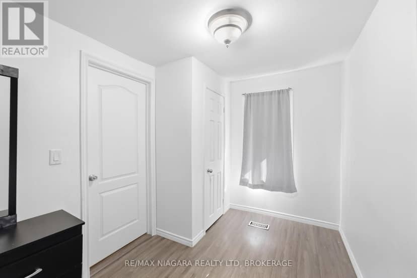 6525 Oneil Street — photo 12 of 27