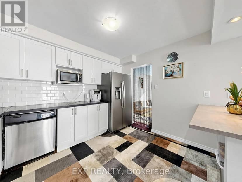 28 Longfellow Court — photo 12 of 39