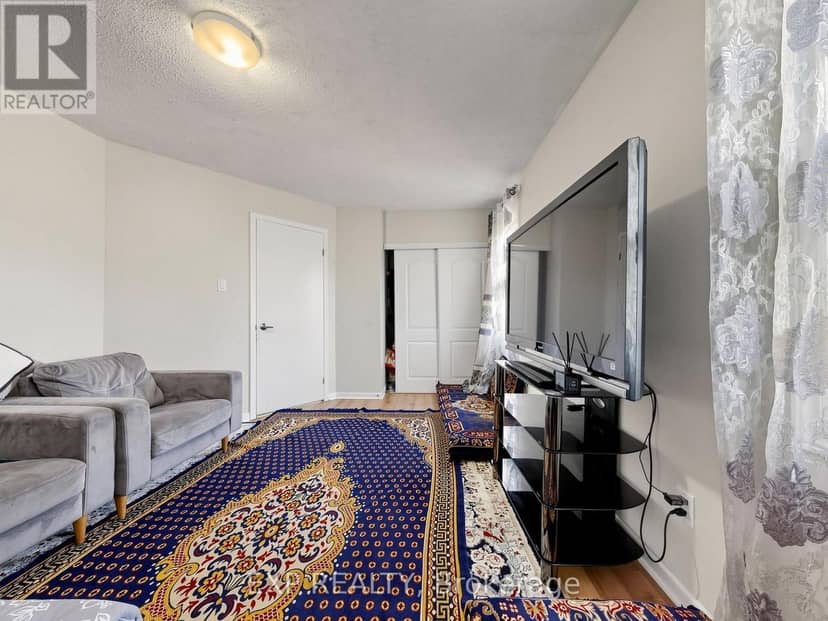 28 Longfellow Court — photo 15 of 39