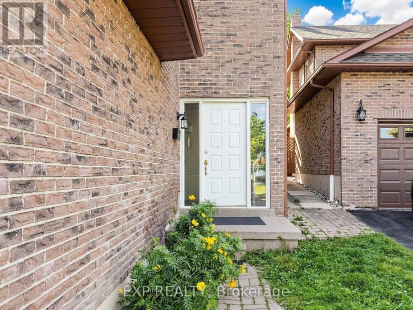 28 Longfellow Court — photo 2 of 39