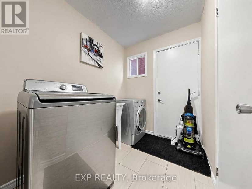 28 Longfellow Court — photo 34 of 39