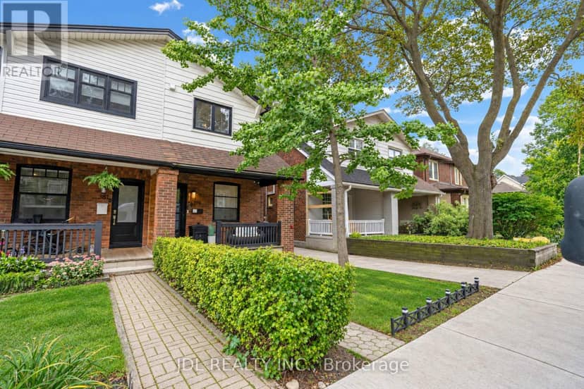 379 Scarborough Road, Toronto, photo 4