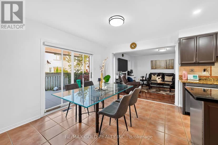 19 Briardale Road — photo 10 of 40