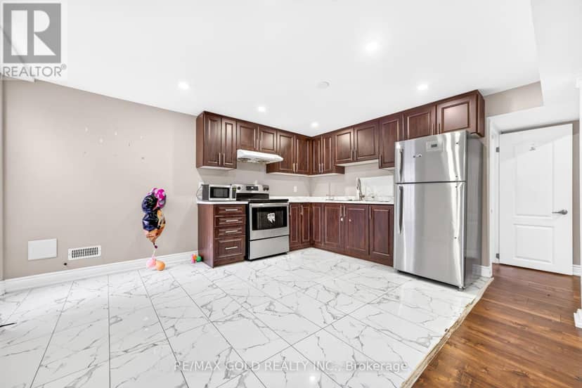 19 Briardale Road — photo 39 of 40
