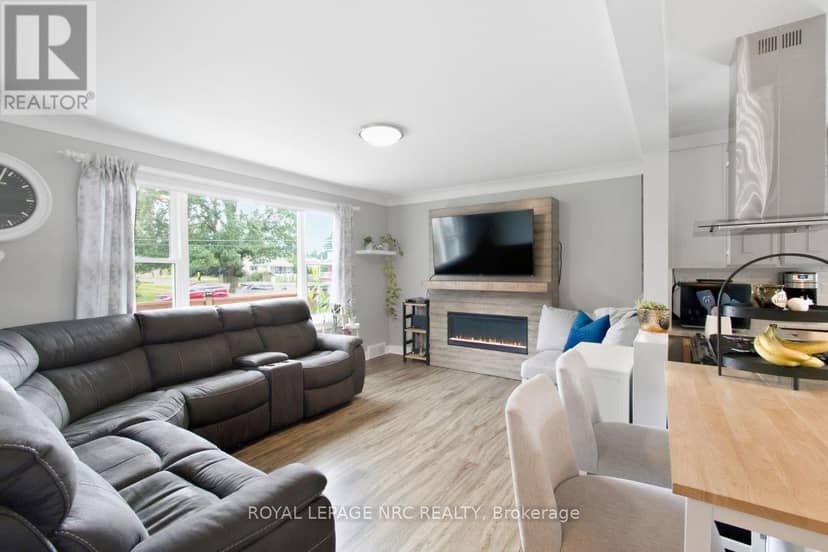 8031 Watson Street — photo 12 of 38