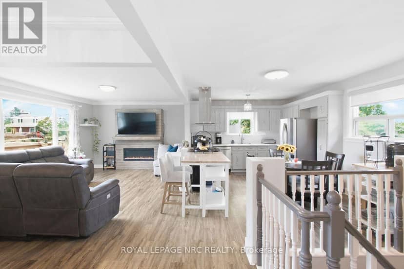 8031 Watson Street — photo 11 of 38