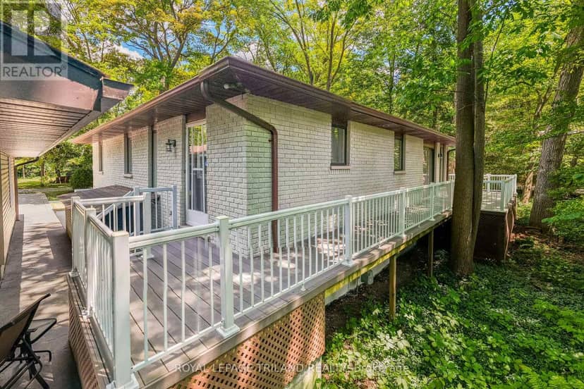 33 Forest Avenue — photo 14 of 40