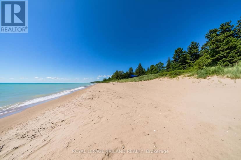 33 Forest Avenue, South Huron, photo 6
