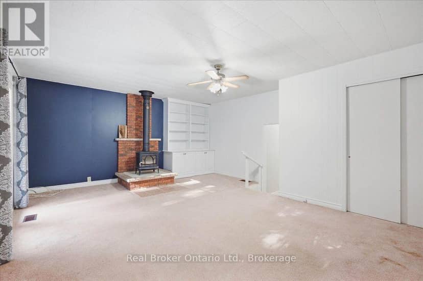 36 Ash Street — photo 19 of 40
