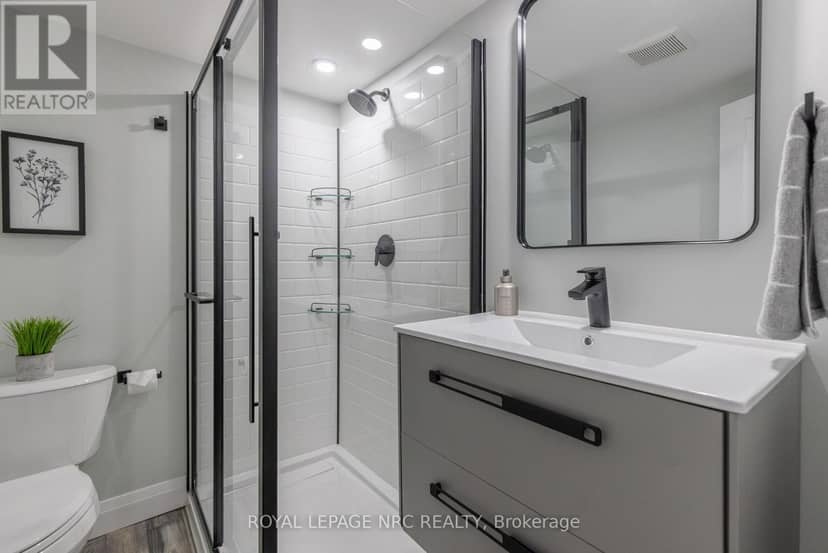 21 Silverdale Drive — photo 22 of 40