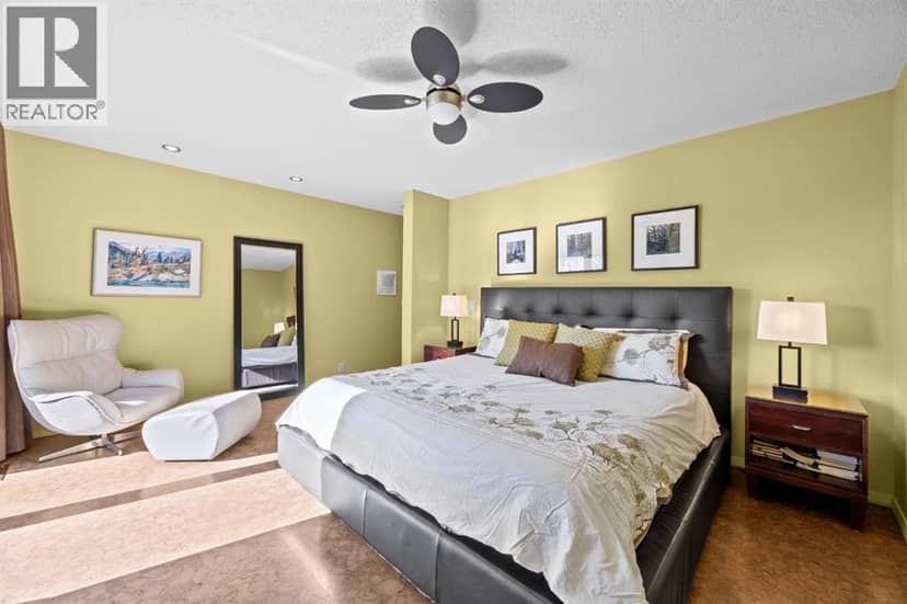 1215 Varsity Estates Drive NW — photo 19 of 40