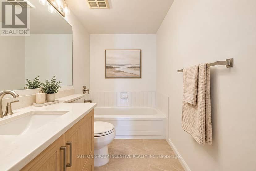 1005 - 65 Ellen Street — photo 16 of 29