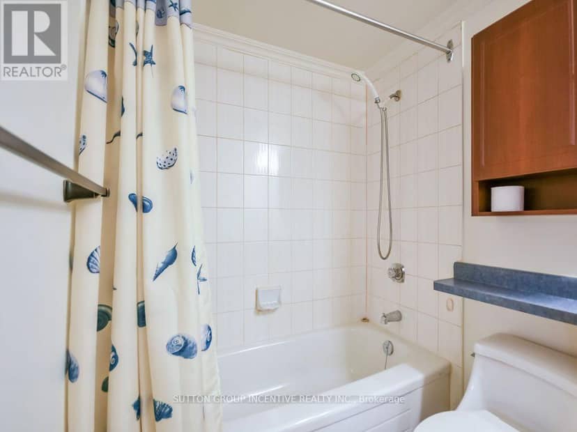 1005 - 65 Ellen Street — photo 20 of 29