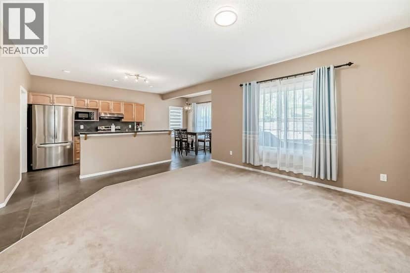73 Royal Birch Way NW — photo 10 of 35
