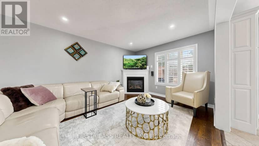 3433 Sunlight Street — photo 9 of 40