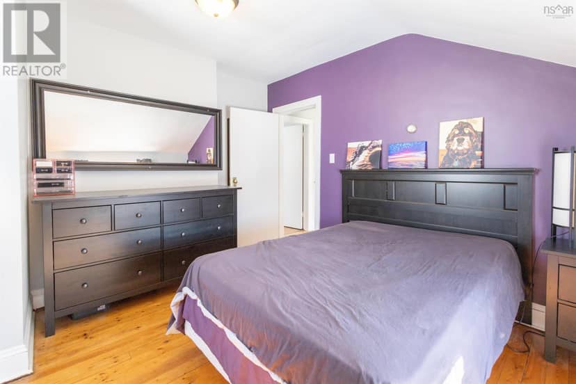 31 Hillcrest Street — photo 27 of 36