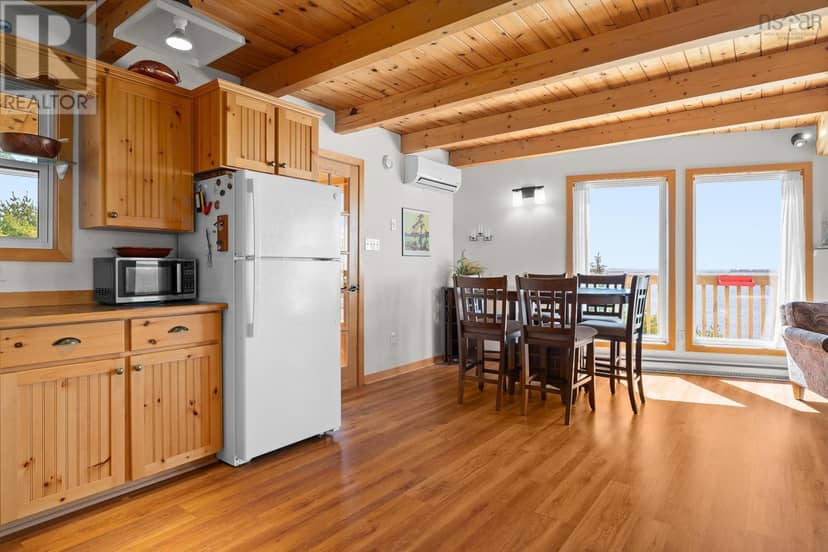 240 Beaver Drive — photo 12 of 40