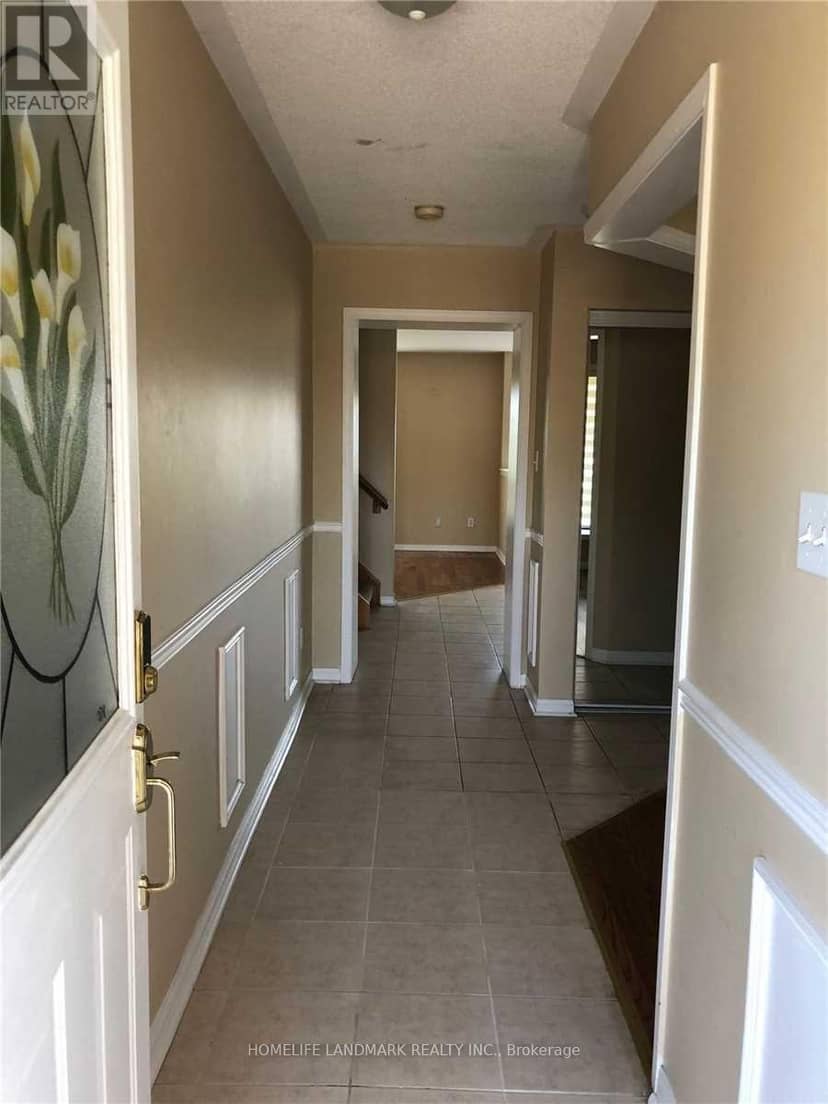 139 Raponi Circle, Toronto, photo 6