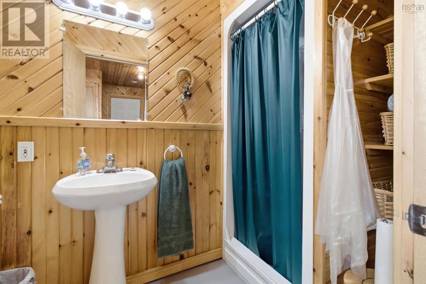 5773 Stellarton Trafalgar Road — photo 38 of 40