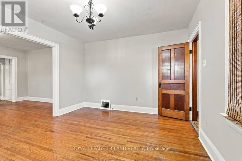 56-58 Frank Street — photo 14 of 40