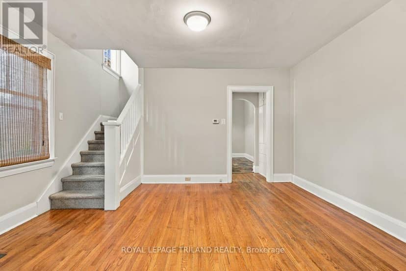 56-58 Frank Street — photo 17 of 40