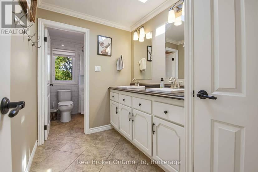 126 5th Avenue E — photo 20 of 40