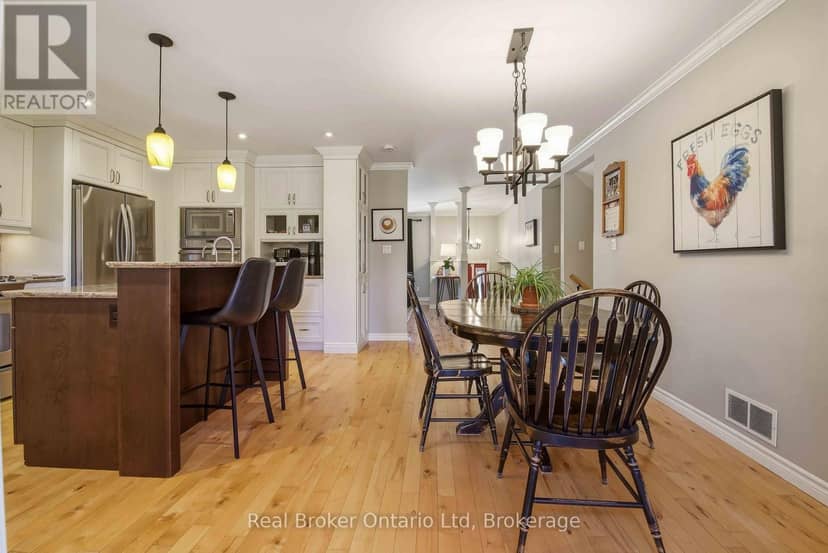126 5th Avenue E — photo 13 of 40